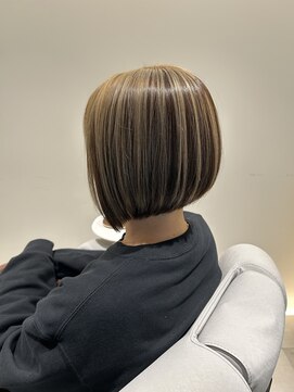 コム モア(COMME MOI) ミニボブ