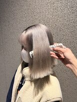 ラソ プエルト(LAZO puerto) 寒色系ホワイトカラー