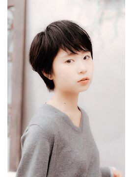 イグレックビス(igrek bis) IGREKBISジグザグバング×ブルージュ×3Ｄカラー×ミニマムボブ