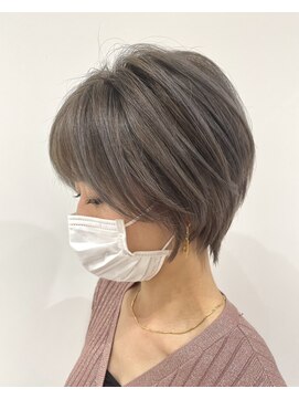 ネイロ 日本橋(NeiRo) シャドウルーツショート