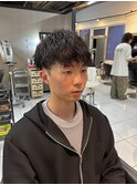 ツイストスパイラルパーマ　縦落ちパーマ　縦落ちツイスト　眉毛