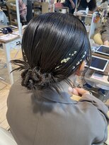 お呼ばれ結婚式同窓会カチモリアップスタイル