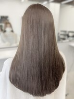 フォンズ(FONS)&nbsp;透明感明るめグレージュカラー/赤味なしカラー/艶カラー/表参道