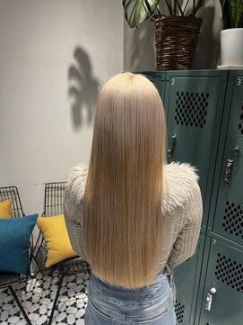 シアン 綱島店(CYAN) ホワイトブロンドに憧れて♪