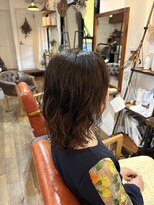 ロウスリー(Lowsly)&nbsp;切りっぱなしくびれロブパーマ