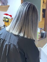 ブレイズヘアー(BLAZEhair)&nbsp;【ハイトーン仕上げ】ホワイトバレイヤージュ×ブリーチ２回