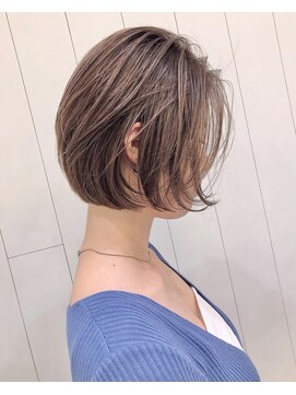 オーク 学芸大学(OAK) 顔まわりレイヤー×コンパクトボブ★多田