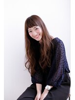 メルクマール(MERKMAL)&nbsp;大人モードなルーズウェーブ。