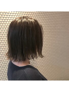 カウチ(Kauti) 外ハネボブ ミントブラウン