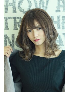 ローランセントラル(Lorran central) 巻き髪風パーマでお洒落ミディアムボブ