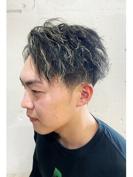 ヘアーワークス ヘルム 渋谷店(HAIR WORKS HELM) ツイストスパイラル×ハイライト