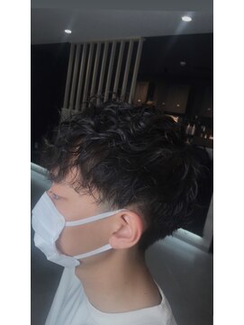 ビーガーデン(B.GARDEN) スパイラル×波巻きパーマ