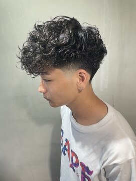 シェノン オム 梅田(CHAINON HOMME) MEN'S HAIR/スキンフェード/フェード/マッシュパーマ