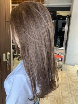 キース(KITH) ラベンダーベージュカラー