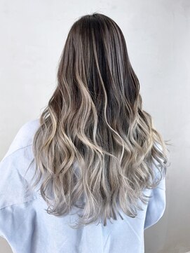 アルバム 銀座(ALBUM GINZA) 秋色くすみベージュアンブレラカラーウェーブパーマ_ba511602