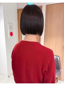 ラミエ バイ メルト 吉祥寺(lamie by melt) "久保田"ミニボブワイドバングまとまるボブカットグレージュ