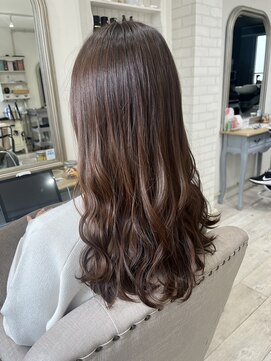 ガーデン バイ イル(GARDEN by illu Co.Ltd) 透明感のあるチョコレートブラウン