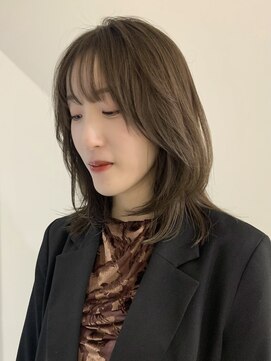 ユニコ(unico) レイヤーカット/オリーブベージュ