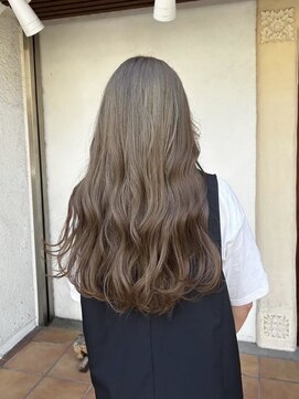 リゴッツ ドゥア プトゥリ(Regottz dua putri) ミルクべージュ*