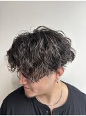 ソフトツイスパ前下がりマッシュショートツーブロック