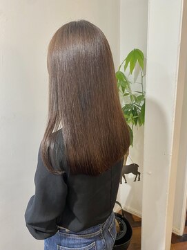 ヘアーアンドメイクアップモパ ロングヘア