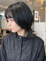 イル 大阪淀屋橋(i'll)&nbsp;ウルフボブ黒髪スタイル外ハネボブ