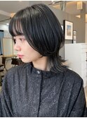 ウルフボブ黒髪スタイル外ハネボブ