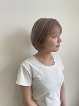カットアンドトータルビューティ ヴァンキャトル(Cut&Total Beauty VINGT QUATRE) ホワイトmilk teaベージュcolor★
