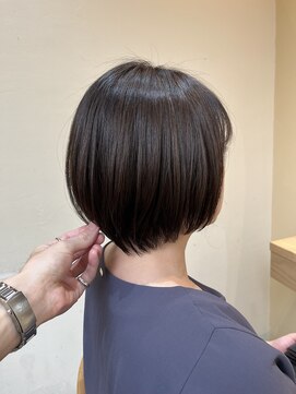 ソウスシア(SOURCE cia) まとまりやすいショートボブ【佐藤和弥】