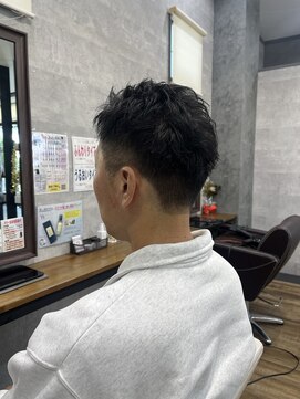 ウーラバイウェルズ 大和八木(U-ra by wells) フェードショート