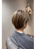 カナモロカ(CANAMO ROCA) 丸みショート/ショートボブ/白髪ぼかし/ベージュ/勝元