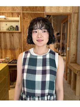 ヴァンダンジュ(Vendange) オリーブブラウンとボブパーマ