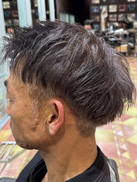 シャンプーボーイ 佐賀(SHAMPOO BOY) 刈り上げアップバング