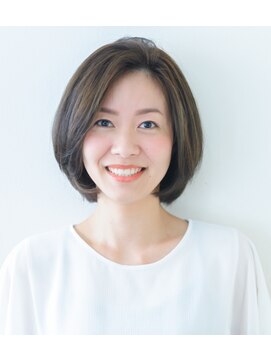 ディン カント たまプラーザ(Din kant) 柔らかな丸みのある頭の形が綺麗に見えるショートスタイル