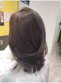 外ハネグレージュカラー☆
