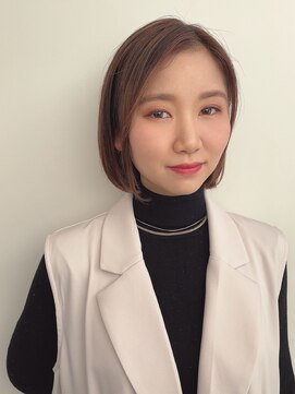 リュクスバトーバイトリコ 船橋南口店(Luxe BATEAU by tricot) ストレートボブ