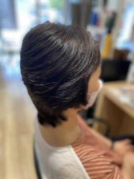 エル フレンズ 宮の沢店(ELLE friend's) ミディアムブロースタイル