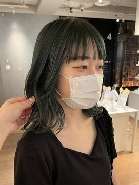 ヘアーエスクールシーユー 枚方T-SITE店(hair S.COEUR×Cu) グリーンカラー