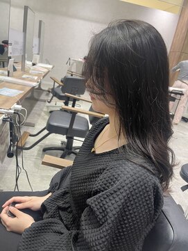 アヴァンス セブンパーク天美 松原店(AVANCE.) 顔まわりレイヤー×巻き髪