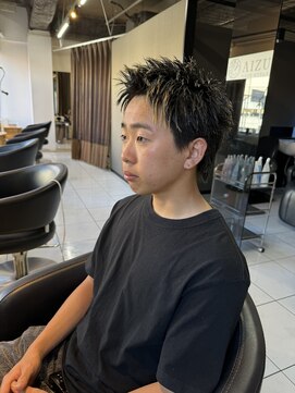 アイズ 海老名(AIZU) スパイキーショート ザクザクショート 眉毛カット 海老名