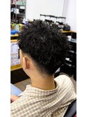 スパイキーショート