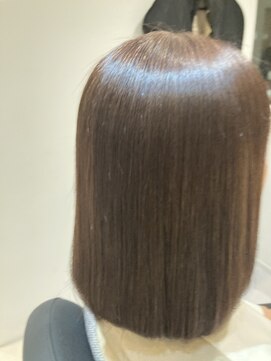 エミュスト(Emuest) 髪質改善ストレート