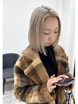 エトワール(ETOILE) ハイトーンボブ/ホワイトベージュ