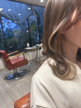 ムクヘア 御幸店(MUKU hair) くすみベージュにイヤリングベージュがちらっと!