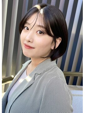 ロンド メリー 大宮(Lond merry) チャコールグレー/オリーブグレー/ショートボブ/前髪/小顔大宮