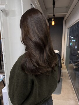エル バイ ホーム(L by HOME) ブラウンベージュ　ふわっとレイヤーカット　まろやかカラー