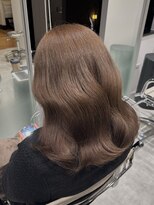 ローレンジウ(LOREN JU)&nbsp;ハッシュカット/小顔/ココアベージュ/オリーブグレー/名駅名古屋