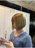 ベージュカラー
