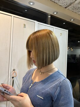 ルチア パリ(Luccica PARIS) ベージュカラー