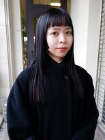 オーオ シカシカ(OOO YY) 大人モードな2stepフリンジカット/ロングヘア